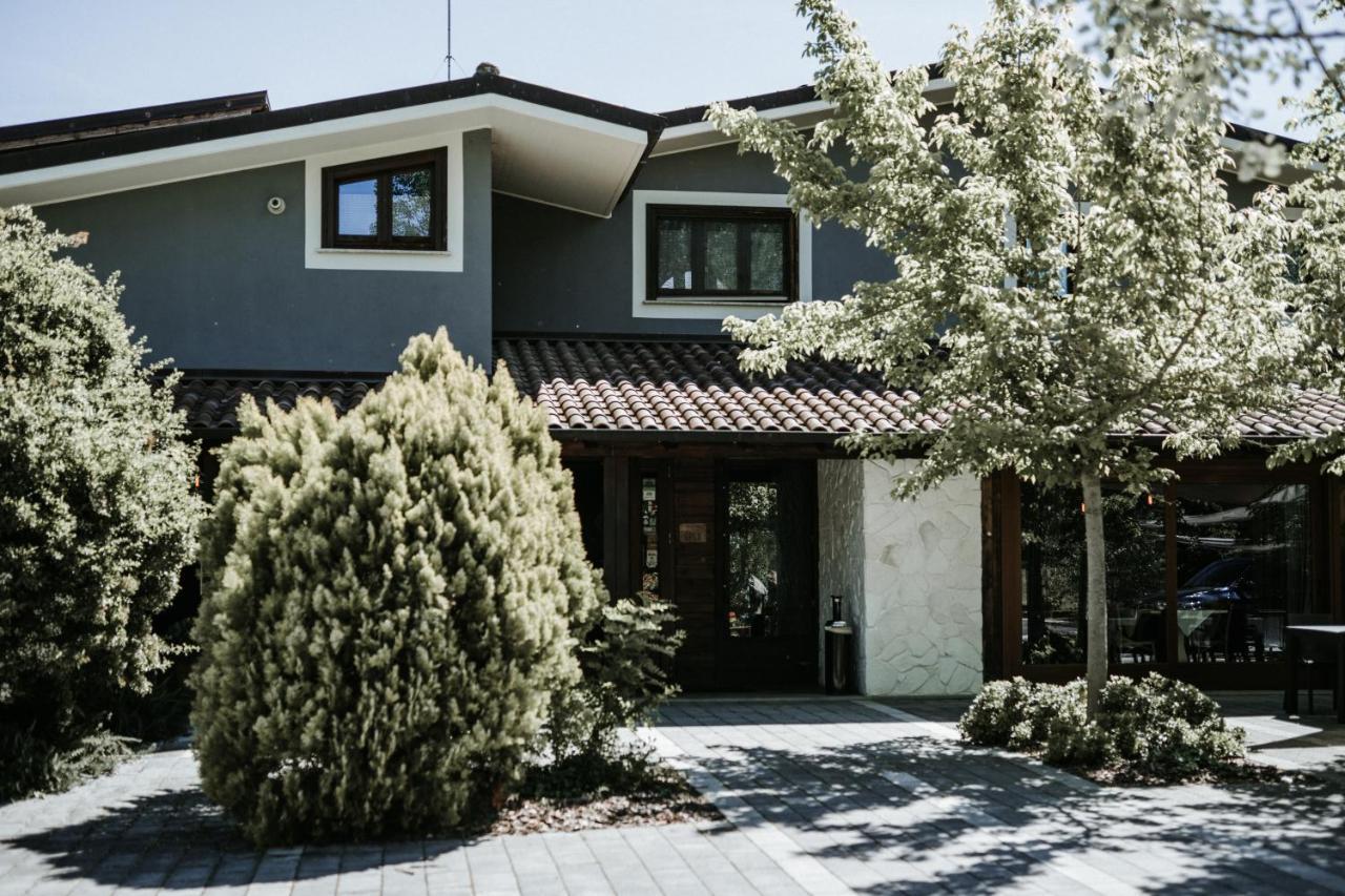 L'Anfora Country Club Panzió Basciano Kültér fotó